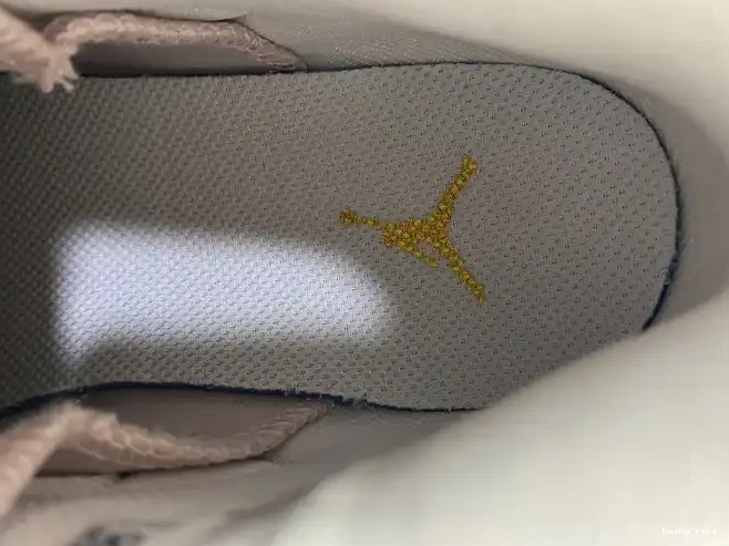 Rep Husky Jordan (W) Retro DH9696-100 Gold Air Hoops 6 0501